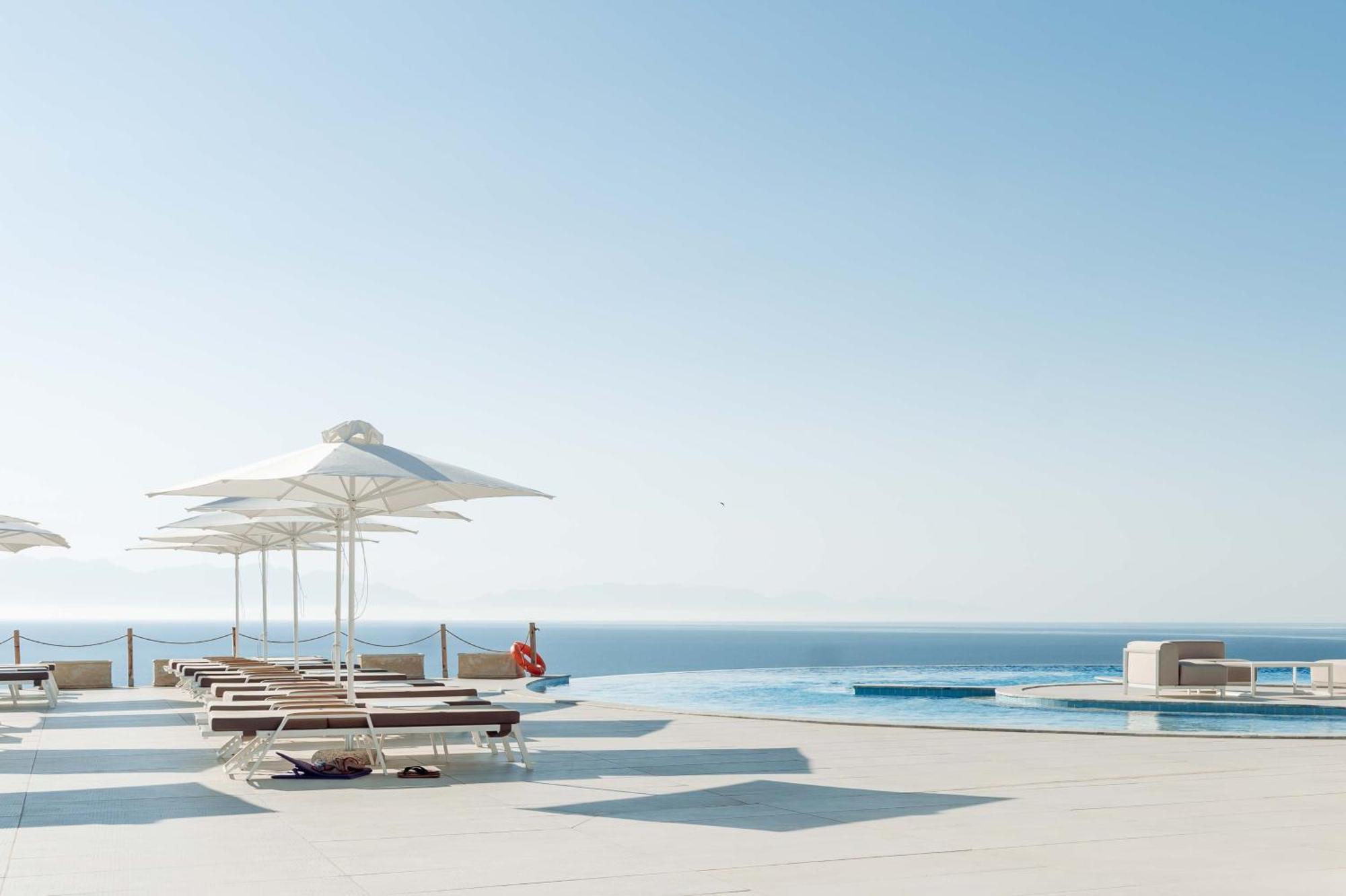White Donkey Boutique Hotel (Adults Only) Chrani Exterior photo